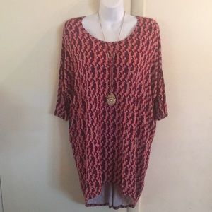 🎉PRICE DROP 🎉 LuLaRoe Aztec Tunic Top 🛍